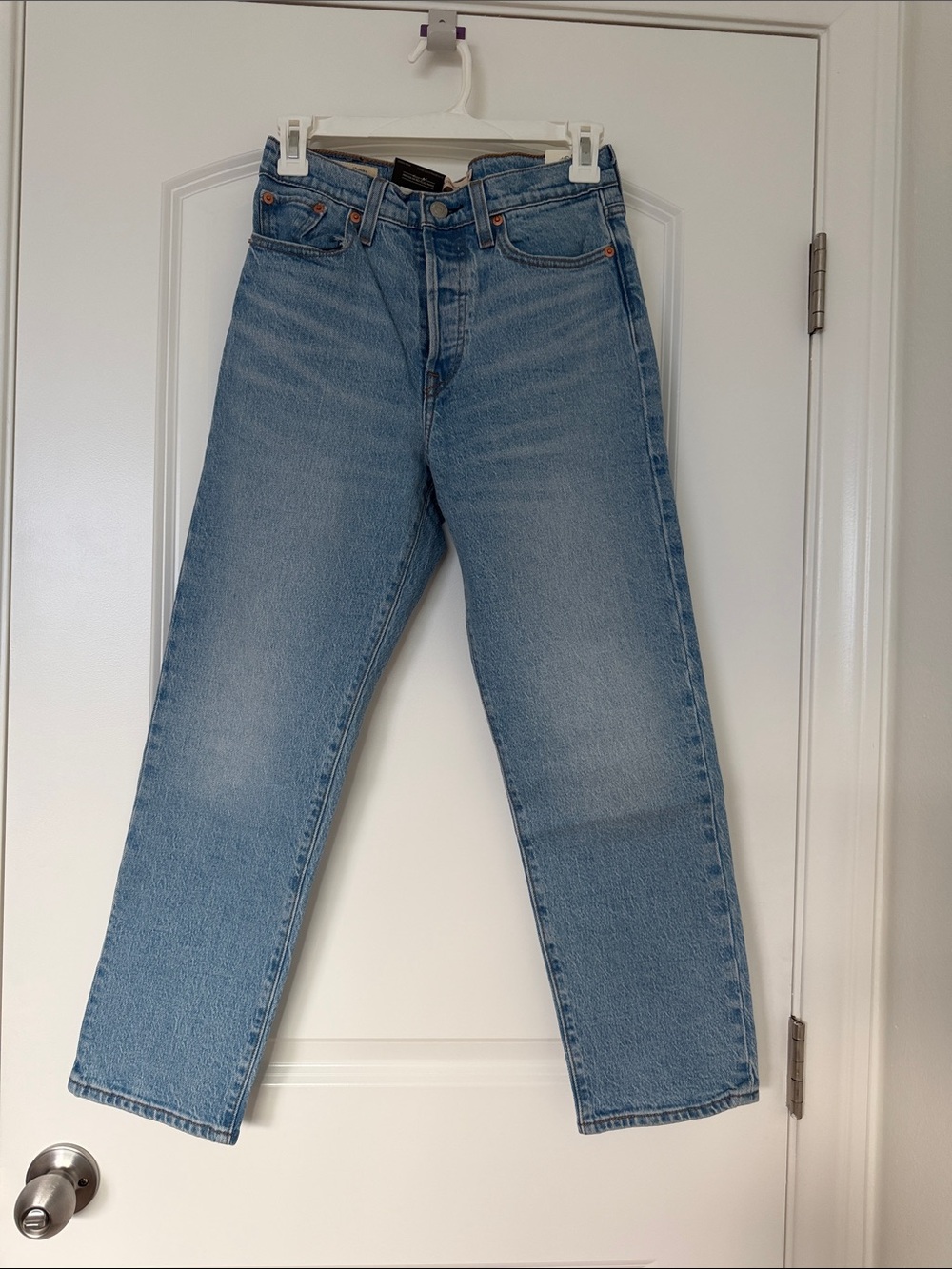 Levi’s Wedgie Straight Light Wash Jeans